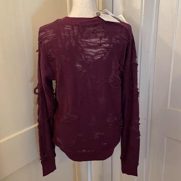 🌟New🌟Iro Distressed Sweatshirt - Picture 7 of 10